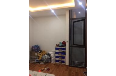 Chính chủ giao bán nhà Yên Phúc HÀ ĐÔNG nhà đẹp,gần ô tô,48m * 4 tầng giá 4.7 tỷ(LH: Trung 0971577532)